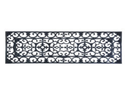 Gumová rohožka s ornamenty XL - Gumová rohožka EXTRA dlouhá. Obdélníková. V černém barevném zpracování s ozdobnými ornamenty. Rozměr v cm (ŠxHxV): 119,5x45x1,8. Obsah: neuvádí se. Materiál: pryž.