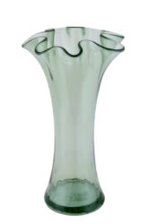 Váza, pr.20x30cm, sv. zelená - Objevte nai irokou kolekci uniktnch vz z recyklovanho skla. Prozkoumejte nai nabdku a najdte ten sprvn kousek pro v domov.