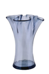 Váza, pr.20x23cm|1,35L, blankytně modrá - Objevte nai irokou kolekci uniktnch vz z recyklovanho skla. Prozkoumejte nai nabdku a najdte ten sprvn kousek pro v domov.